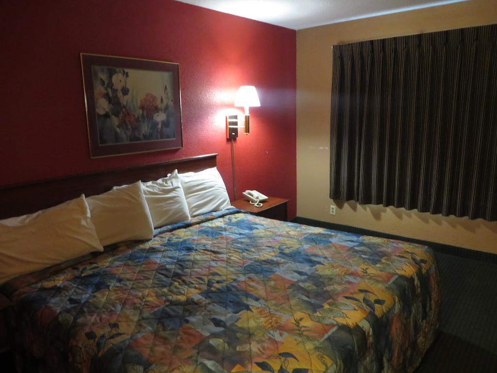 Riverside Suites North Mankato Zimmer foto